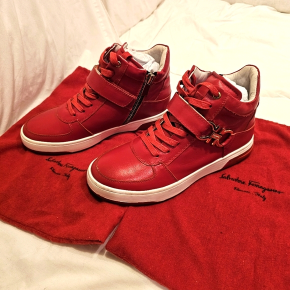 Salvatore Ferragamo Nayon Sneakers EU Size 40